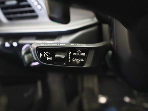 Used 2020 Porsche 911 Carrera 4S image 34