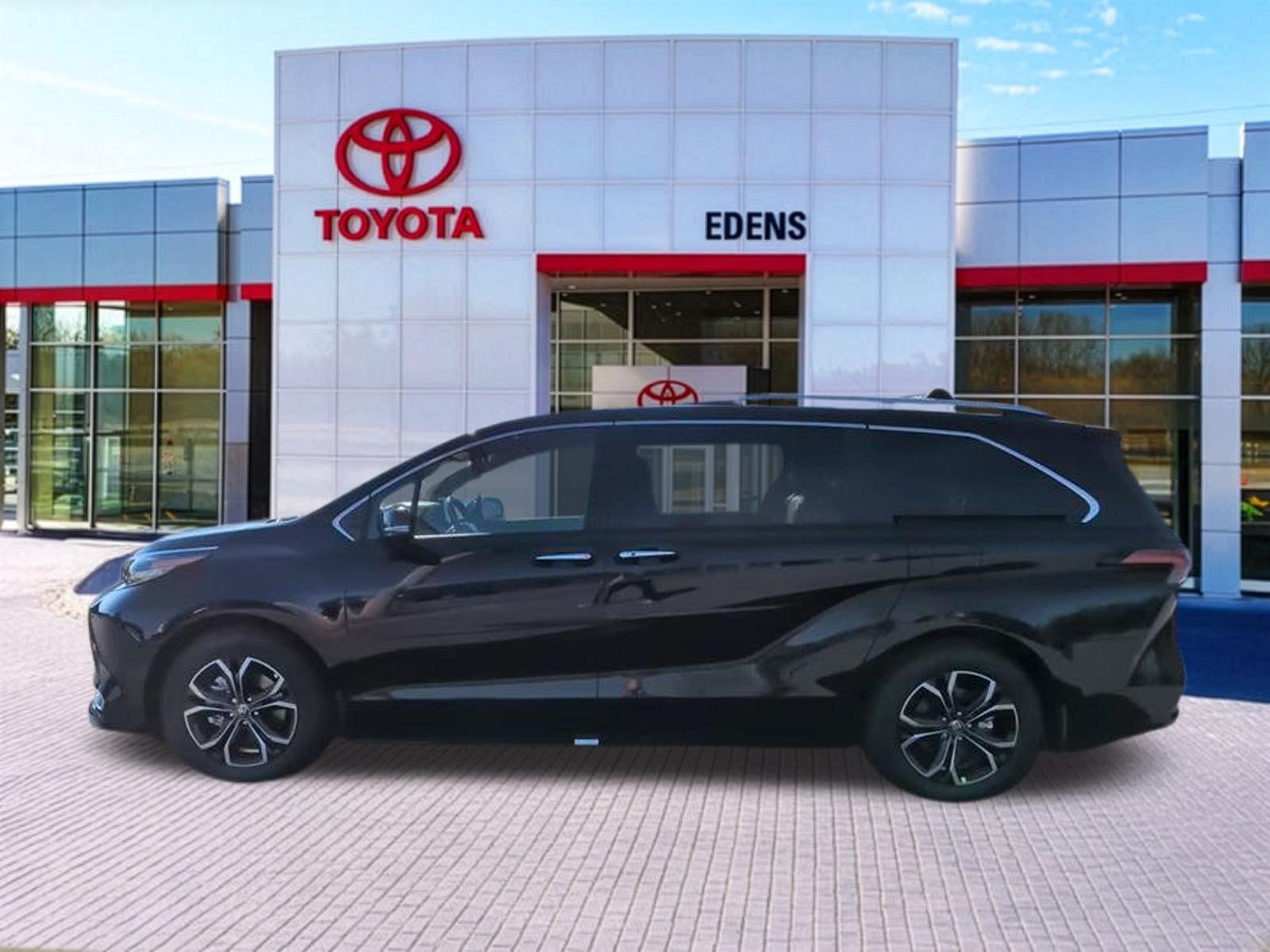 New 2026 Toyota Sienna Platinum AWD/4WD image 8