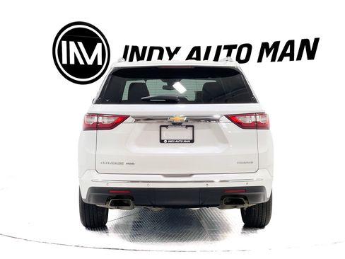 Used 2019 Chevrolet Traverse Premier w/ Driver Confidence II Package FWD image 5