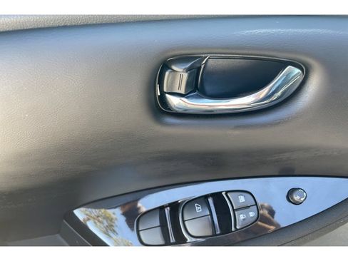 Used 2023 Nissan Leaf SV Plus FWD image 11