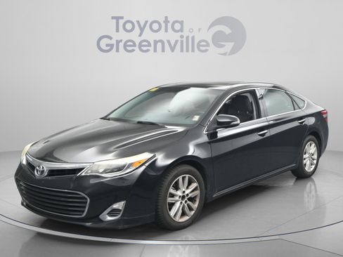 Used 2013 Toyota Avalon XLE Premium FWD image 1
