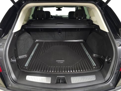 Used 2019 Cadillac XT5 Luxury AWD/4WD image 7