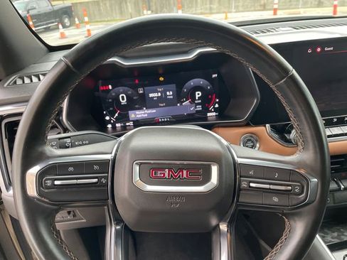 Used 2024 GMC Canyon AT4 w/ Canyon Safety Plus Package image 29