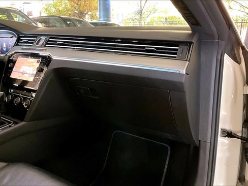 Used 2019 Volkswagen Arteon SEL image 19