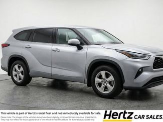 Used 2025 Toyota Highlander LE video 1