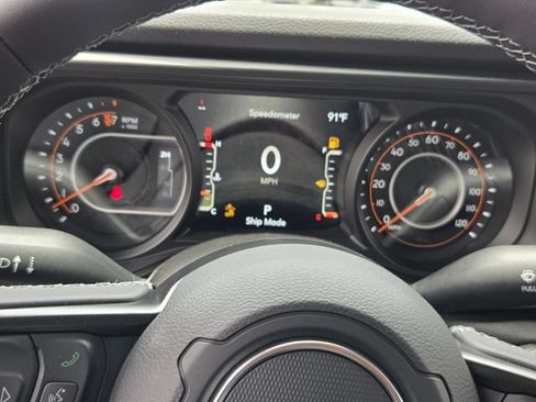 New 2026 Jeep Gladiator Sport AWD/4WD image 10