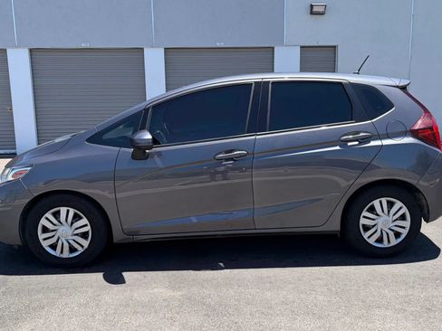 Used 2017 Honda Fit LX image 2