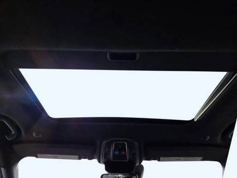 Used 2022 Jeep Grand Cherokee Altitude image 20