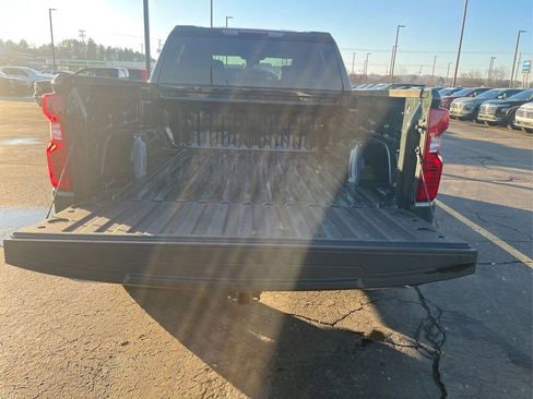 Used 2025 Chevrolet Silverado 1500 LT image 21