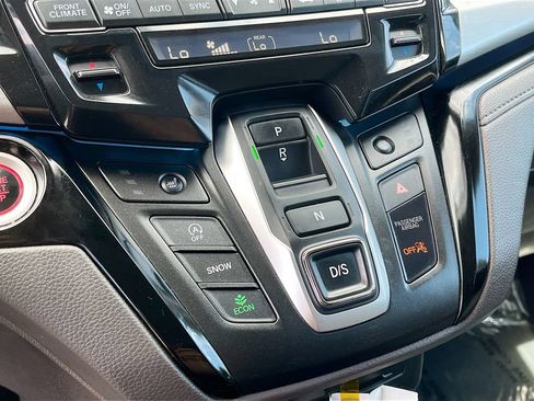 Used 2023 Honda Odyssey Touring image 17