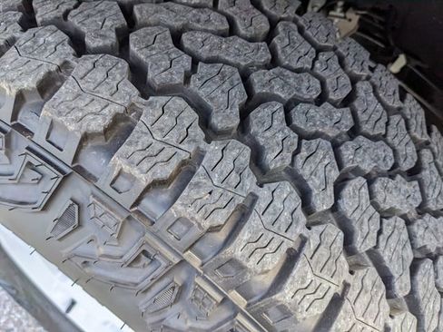 Used 2025 Ford Bronco Heritage Edition image 35