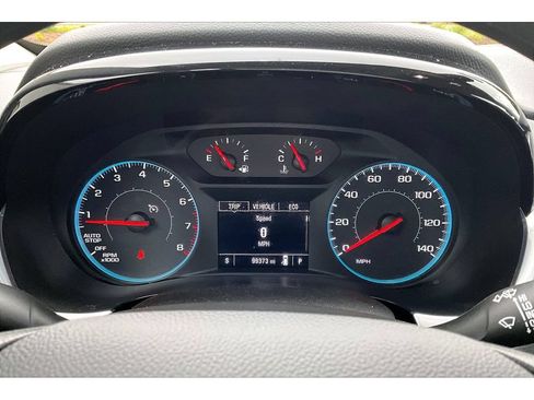 Used 2021 Chevrolet Traverse LS AWD/4WD image 20