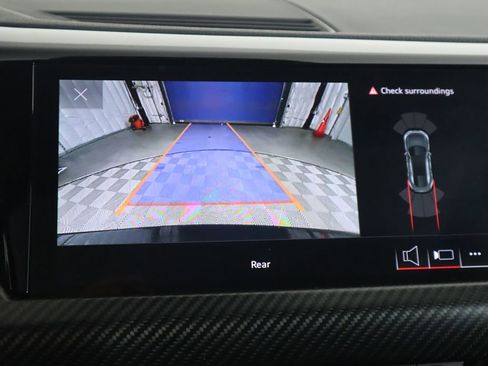 Used 2022 Audi e-tron GT Premium Plus w/ Performance Package image 16