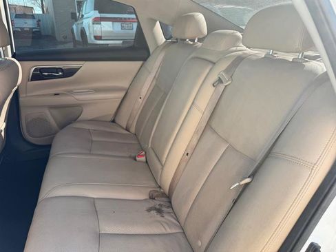 Used 2015 Nissan Altima 2.5 SL w/ Technology Package image 6