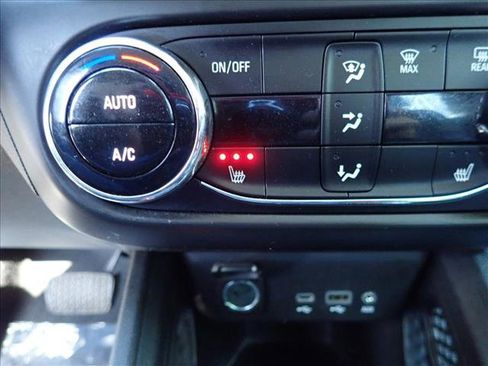 Used 2023 Chevrolet TrailBlazer LT w/ Convenience Package AWD/4WD image 20