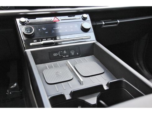 Used 2024 Hyundai Santa Fe SEL AWD/4WD image 31