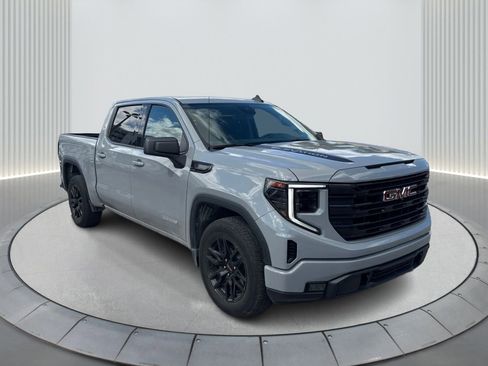 Used 2024 GMC Sierra 1500 Elevation image 3