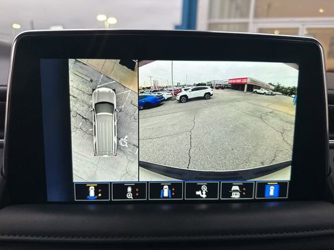 Used 2023 Chevrolet Tahoe High Country w/ Max Trailering Package AWD/4WD image 15