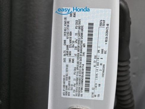 Used 2025 Ford Escape ST-Line FWD image 18