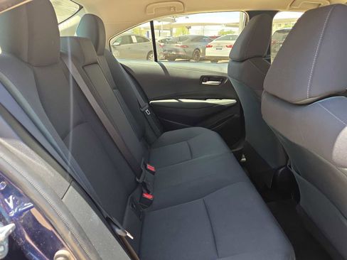 Used 2021 Toyota Corolla LE FWD image 17