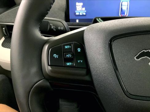 Used 2023 Ford Mustang Mach-E Premium image 19