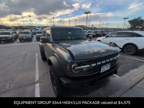 Used 2024 Ford Bronco Badlands AWD/4WD image 3