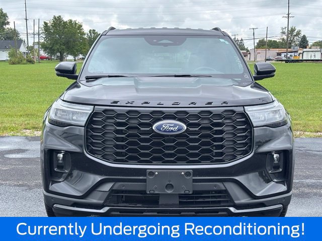Certified 2026 Ford Explorer ST-Line AWD/4WD image 2