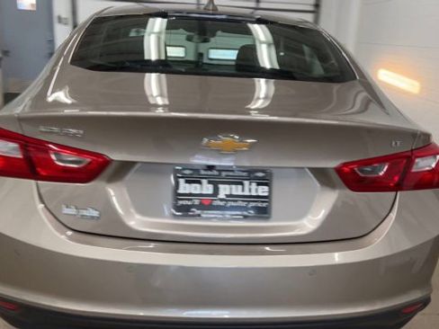 Used 2024 Chevrolet Malibu LT image 8