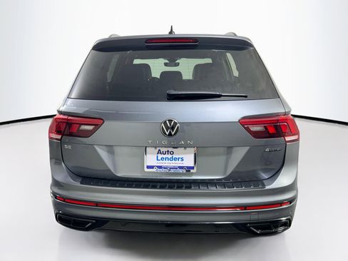 Used 2022 Volkswagen Tiguan SE R-Line image 6