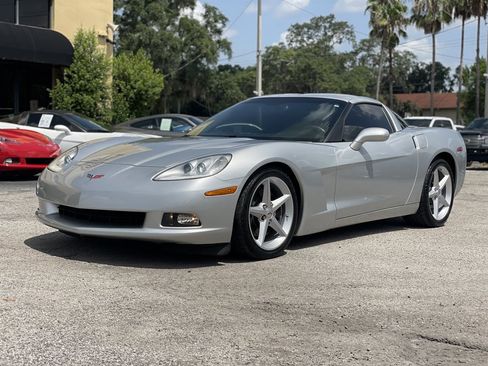 Used 2012 Chevrolet Corvette Coupe RWD image 9