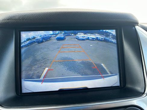 Used 2017 Chevrolet Suburban Premier AWD/4WD image 27