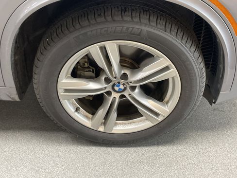 Used 2018 BMW X5 xDrive50i w/ M Sport Package AWD/4WD image 6