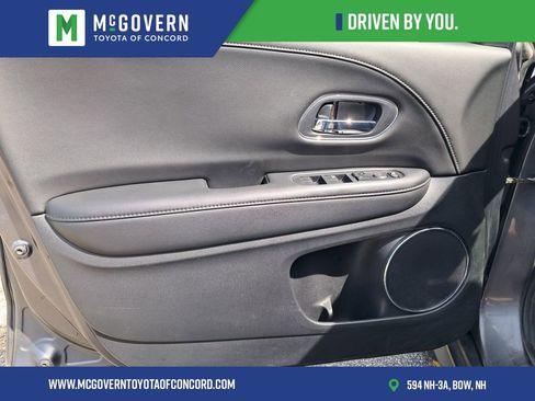 Used 2022 Honda HR-V EX-L image 10