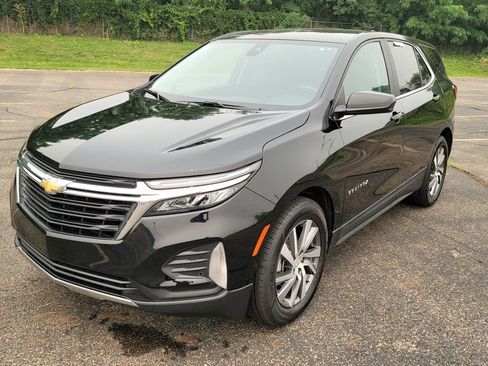 Used 2024 Chevrolet Equinox LT FWD image 5