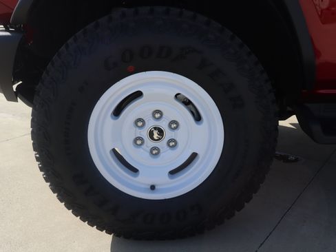 New 2026 Ford Bronco Heritage Edition AWD/4WD image 28
