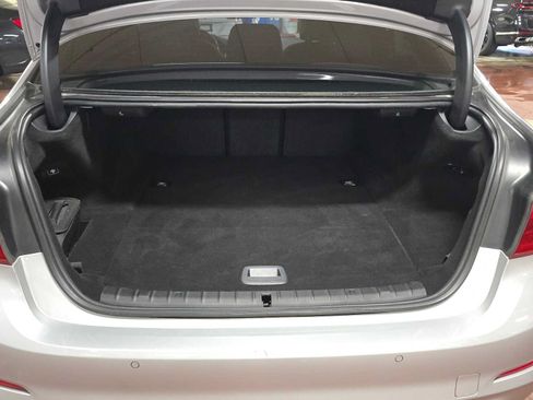 Used 2018 BMW 530e xDrive w/ Premium Package 2 AWD/4WD image 14