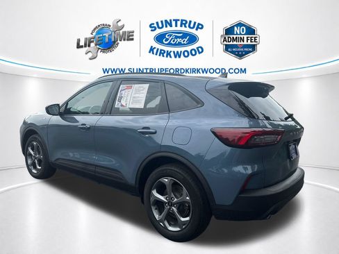 Used 2025 Ford Escape ST-Line Select AWD/4WD image 3