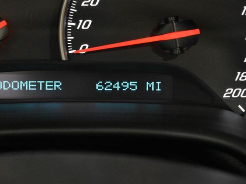 Used 2010 Chevrolet Corvette Grand Sport w/ Preferred Equipment Group RWD image 14