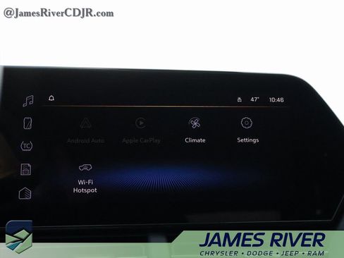 Used 2024 Chevrolet Trax LT w/ Driver Confidence Package image 34