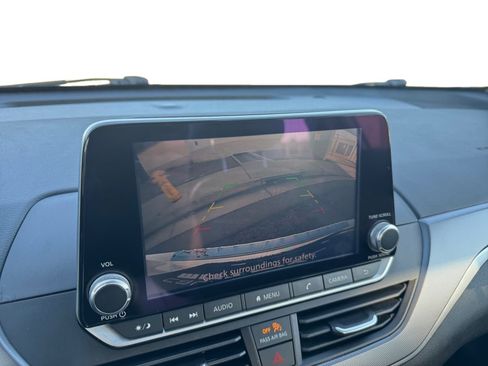 Used 2023 Nissan Altima 2.5 SR image 13