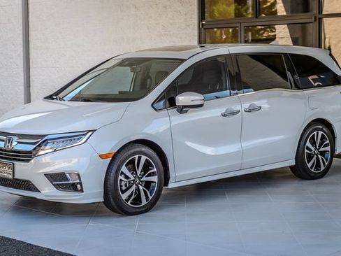 Used 2020 Honda Odyssey Elite image 6