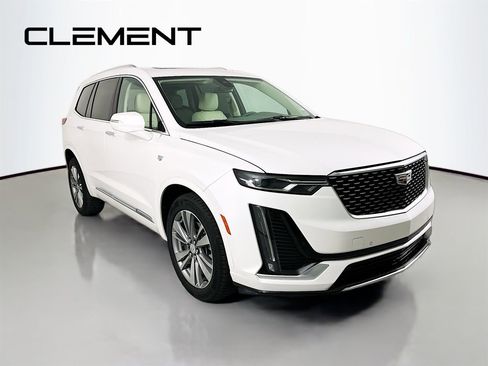 Used 2022 Cadillac XT6 Premium Luxury AWD/4WD image 5