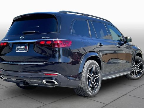 Used 2026 Mercedes-Benz GLS 450 4MATIC image 12
