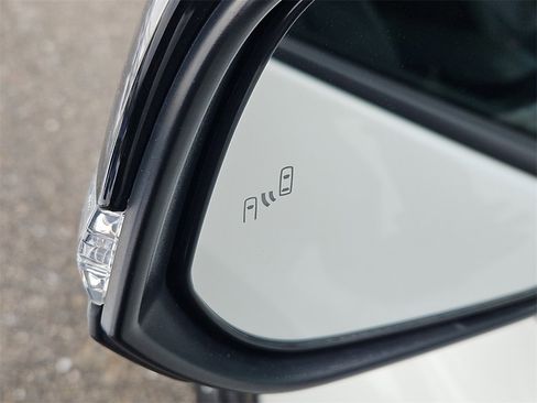 Used 2021 Toyota RAV4 XSE image 27