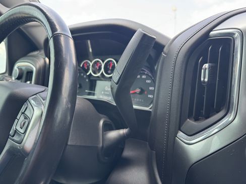 Used 2020 Chevrolet Silverado 1500 RST w/ Texas Edition AWD/4WD image 16