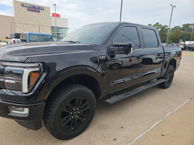 Used 2025 Ford F150 Platinum w/ Equipment Group 702A High AWD/4WD image 11