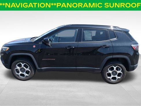 Used 2022 Jeep Compass Trailhawk w/ Trailhawk Elite Group AWD/4WD image 4