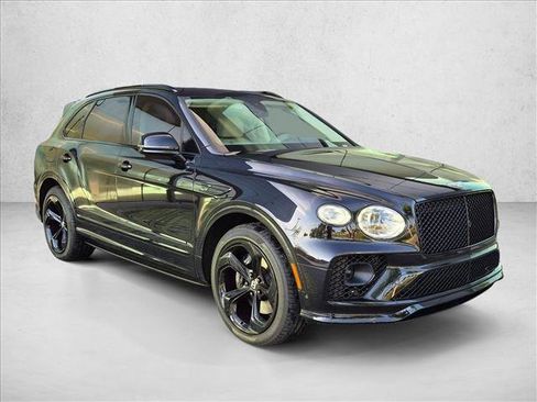 Used 2023 Bentley Bentayga AWD/4WD image 3