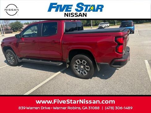 Used 2024 Chevrolet Colorado LT w/ LT Convenience Package III RWD image 24