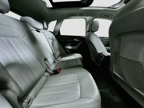 Used 2018 Audi Q5 2.0T Premium AWD/4WD image 29